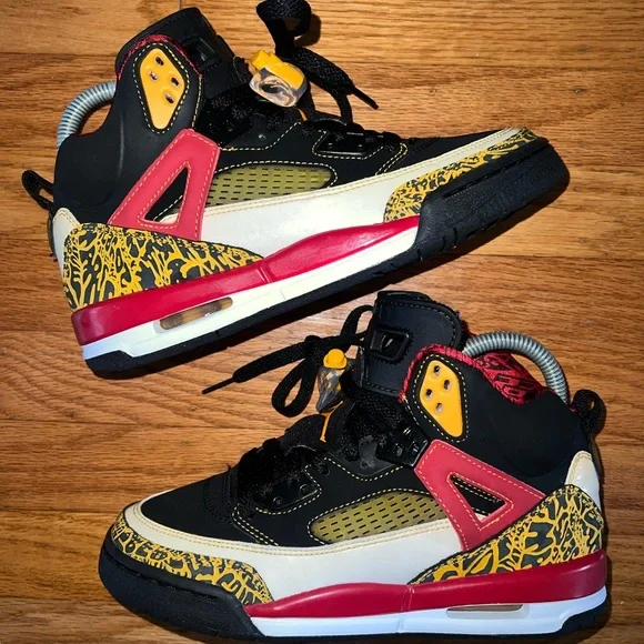 Nike Air Jordan Youth Spizike Kings County Sneaker Multicolor Mid Top Sz 4.5 EUC